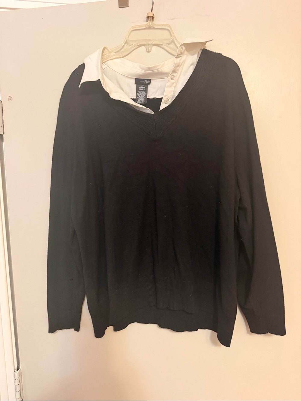 East 5th Black V-Neck Sweater with White Collar Detail